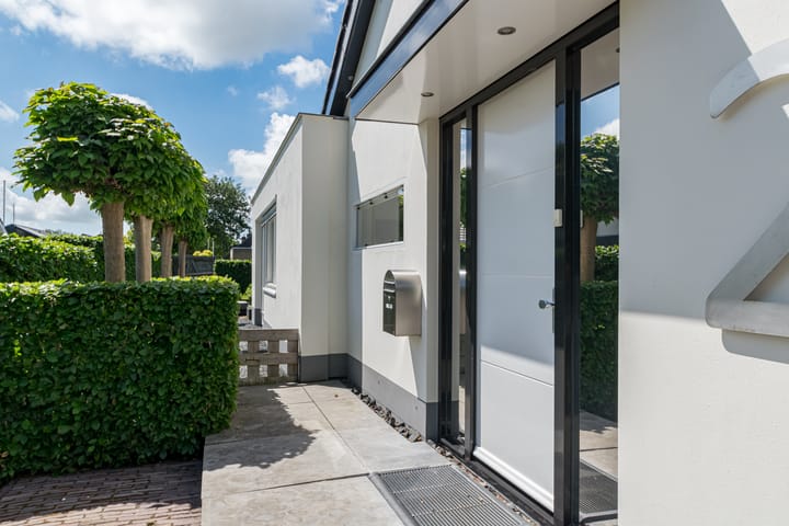 Photo 58 of de Leijen 24