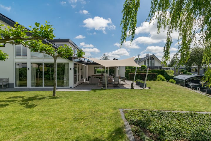 Photo 73 of de Leijen 24