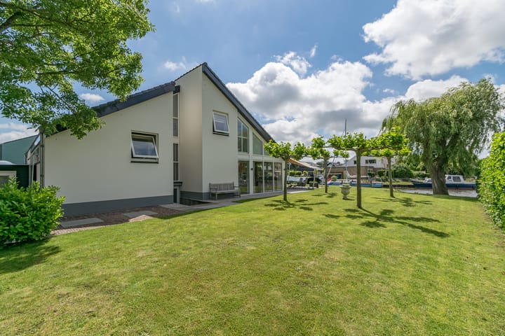 Photo 79 of de Leijen 24