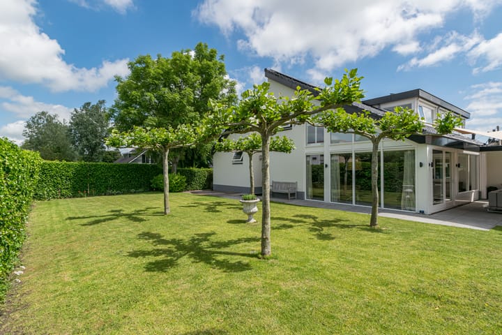 Photo 82 of de Leijen 24