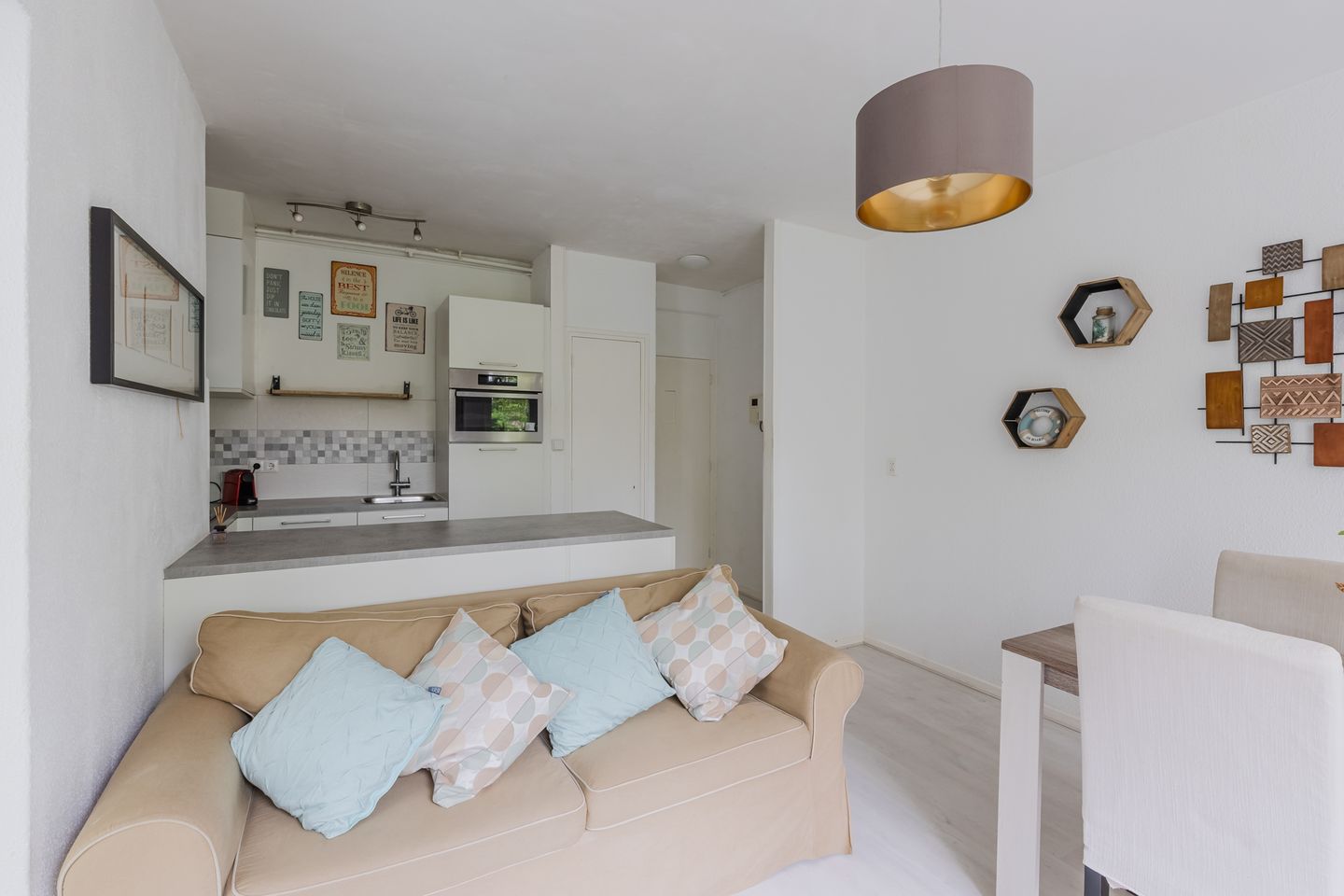 Foto 14 van Van Nijenrodeweg 545