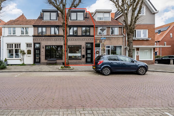 Kerkstraat 13