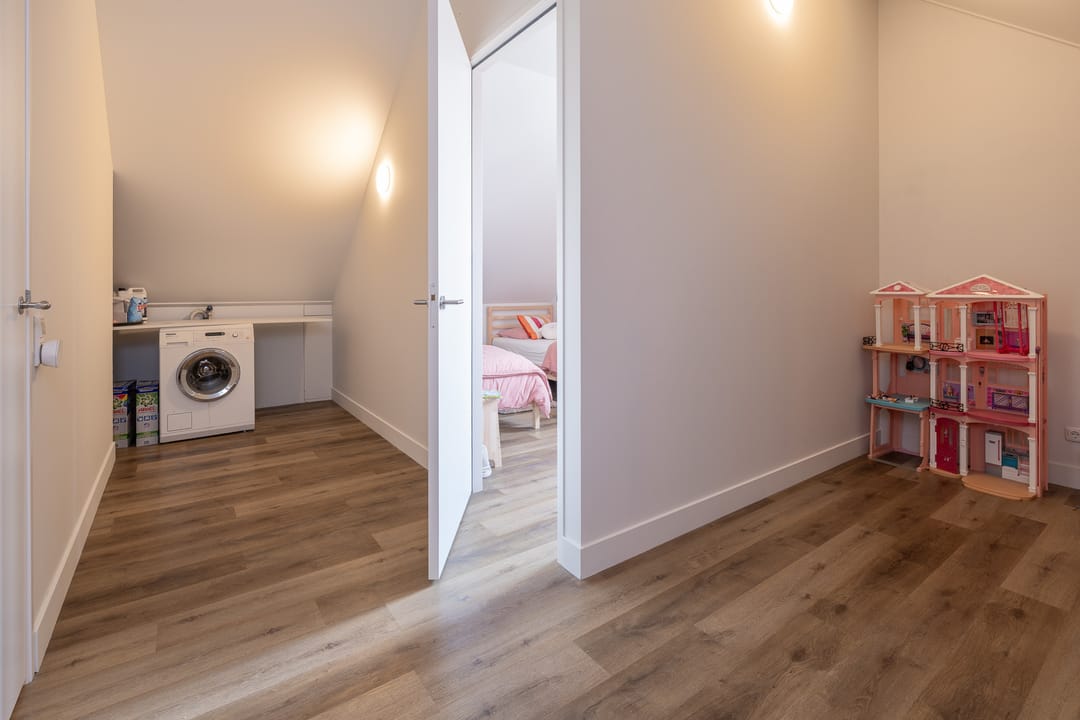 Foto 32 van De Wiek 50-A