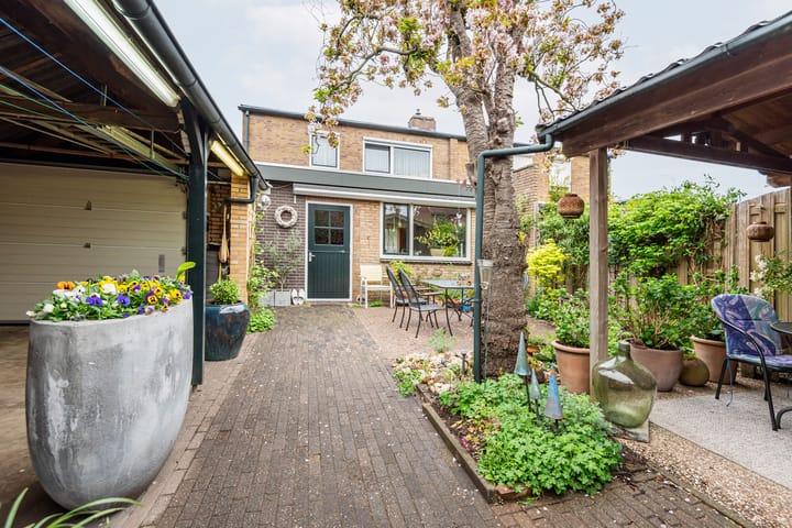 Foto 42 van Prins Bernhardstraat 10