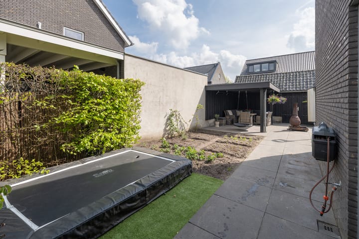 Foto 44 van De Wiek 50-A