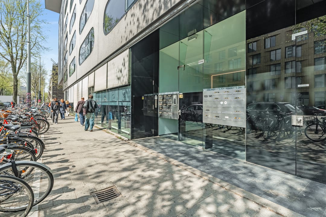 Photo 32 of Sarphatistraat 133-D