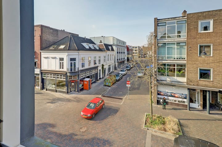 Foto 20 van Steenstraat 34-2