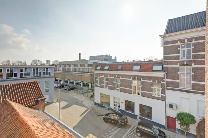 Foto 25 van Steenstraat 34-2