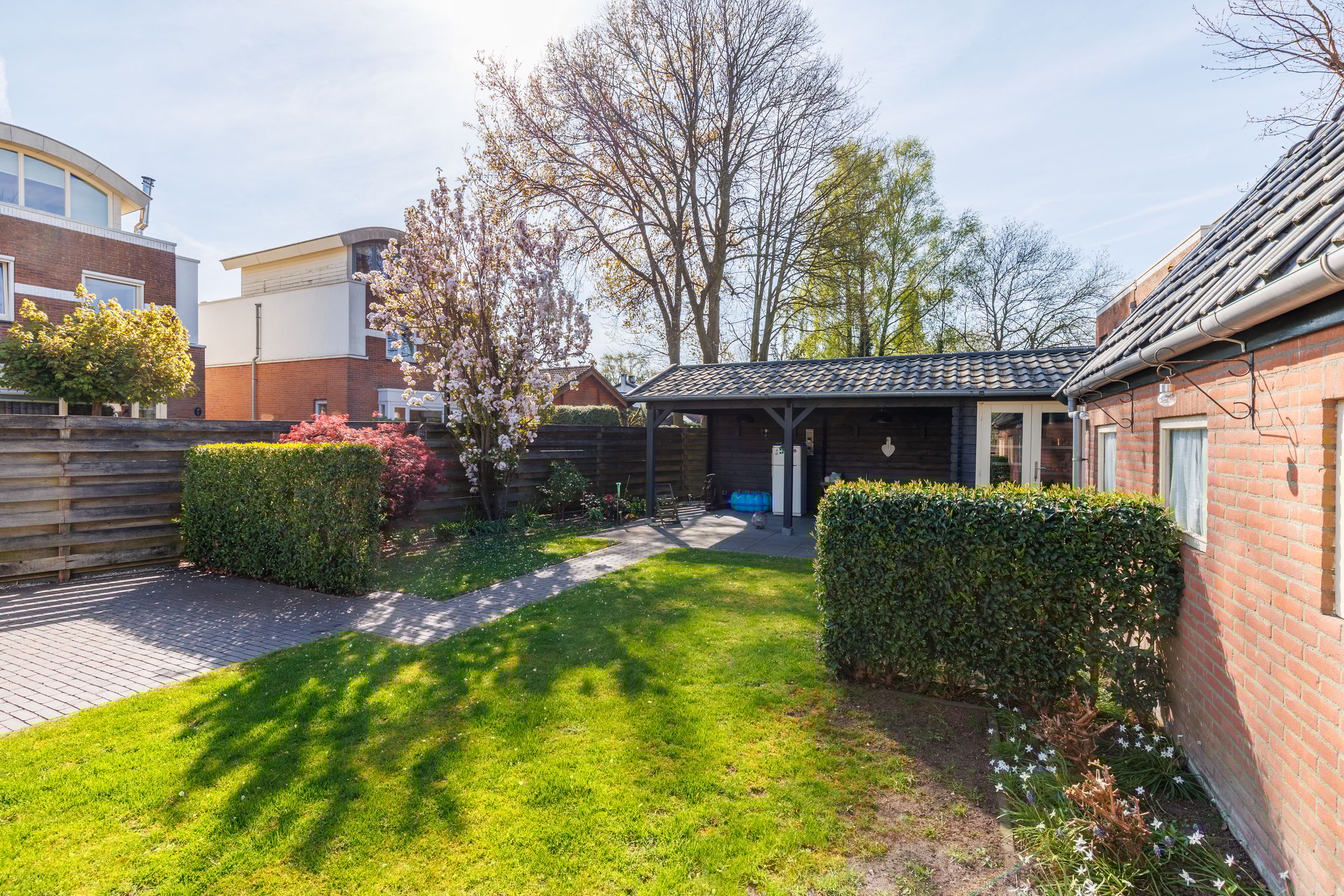 Foto 24 van Julianalaan 20