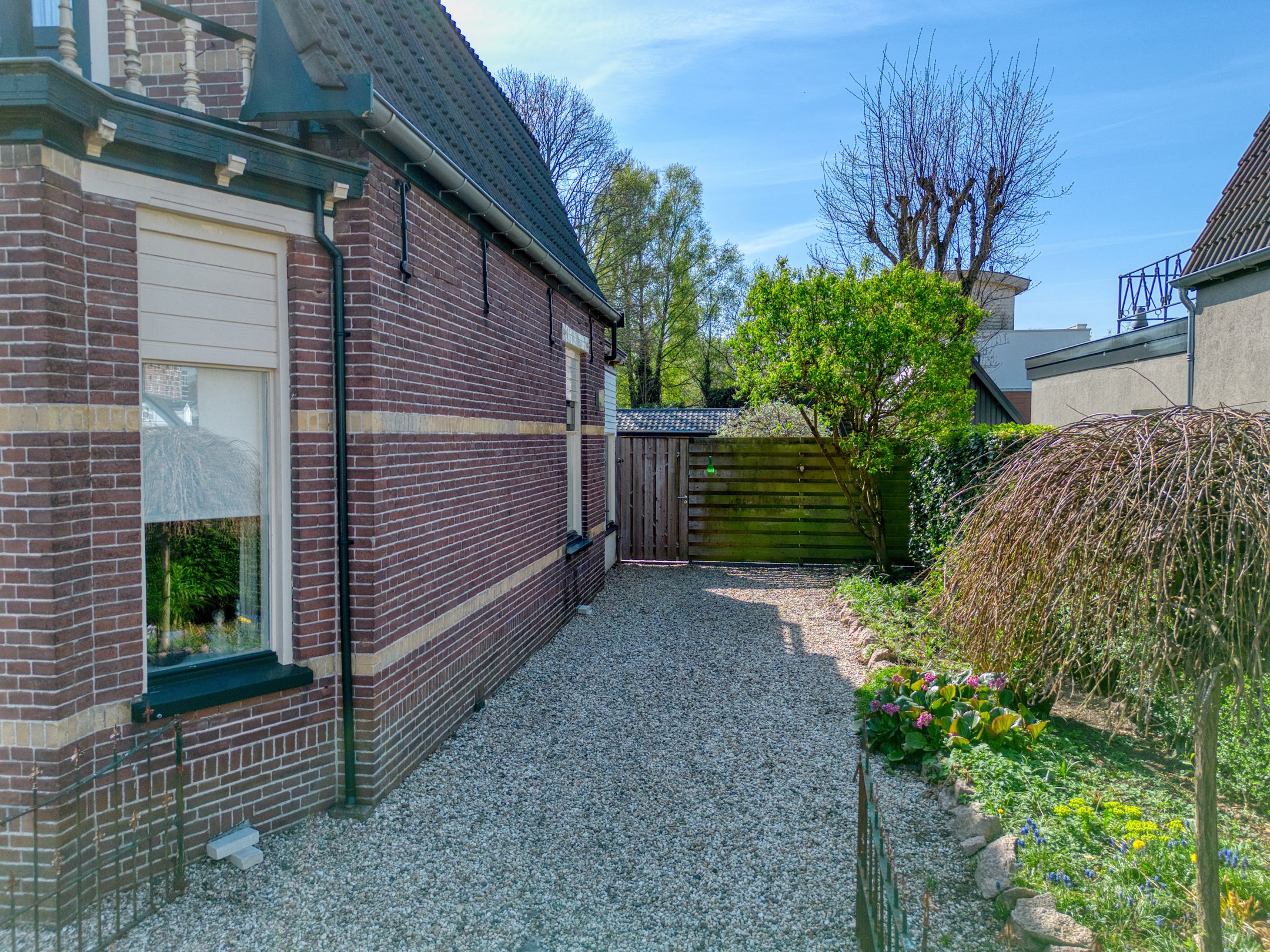 Foto 33 van Julianalaan 20