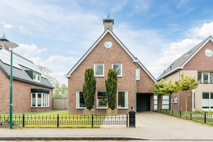 Den Ekker 6