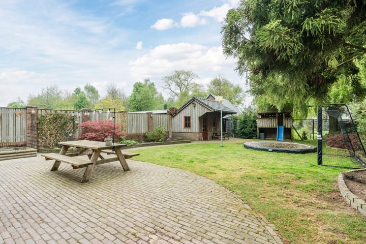 Foto 2 van Den Ekker 6