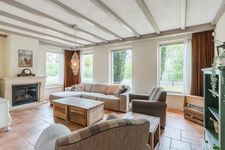 Foto 16 van Den Ekker 6