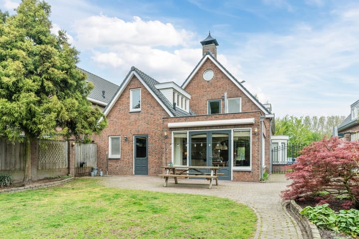 Foto 54 van Den Ekker 6