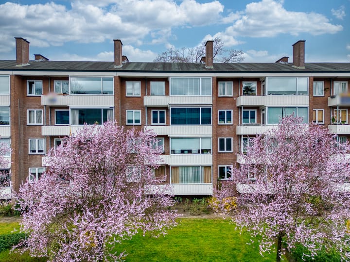 Foto 1 van Saturnusstraat 26