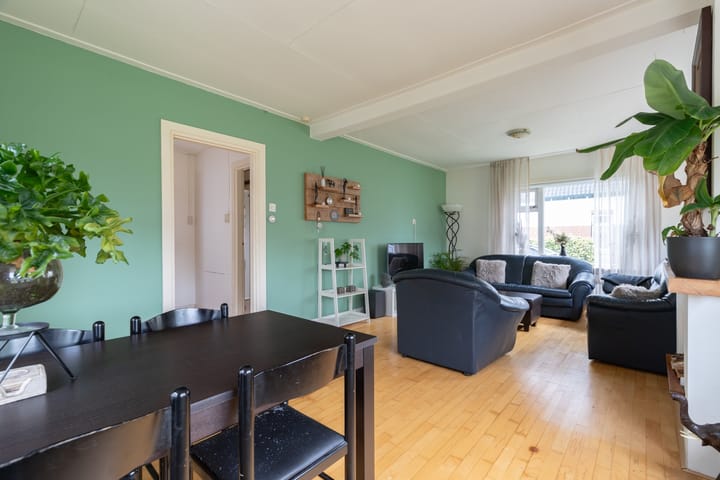 Photo 12 of Farmsumerweg 34