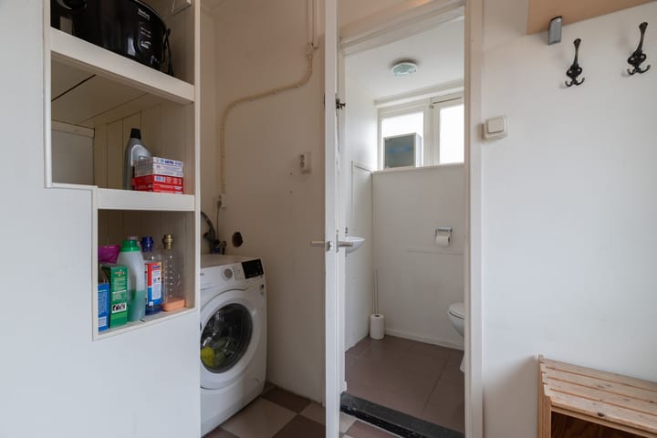 Photo 16 of Farmsumerweg 34