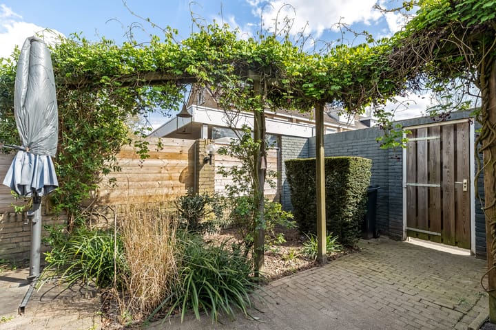 Foto 27 van Pastoor Prinetiusplantsoen 14