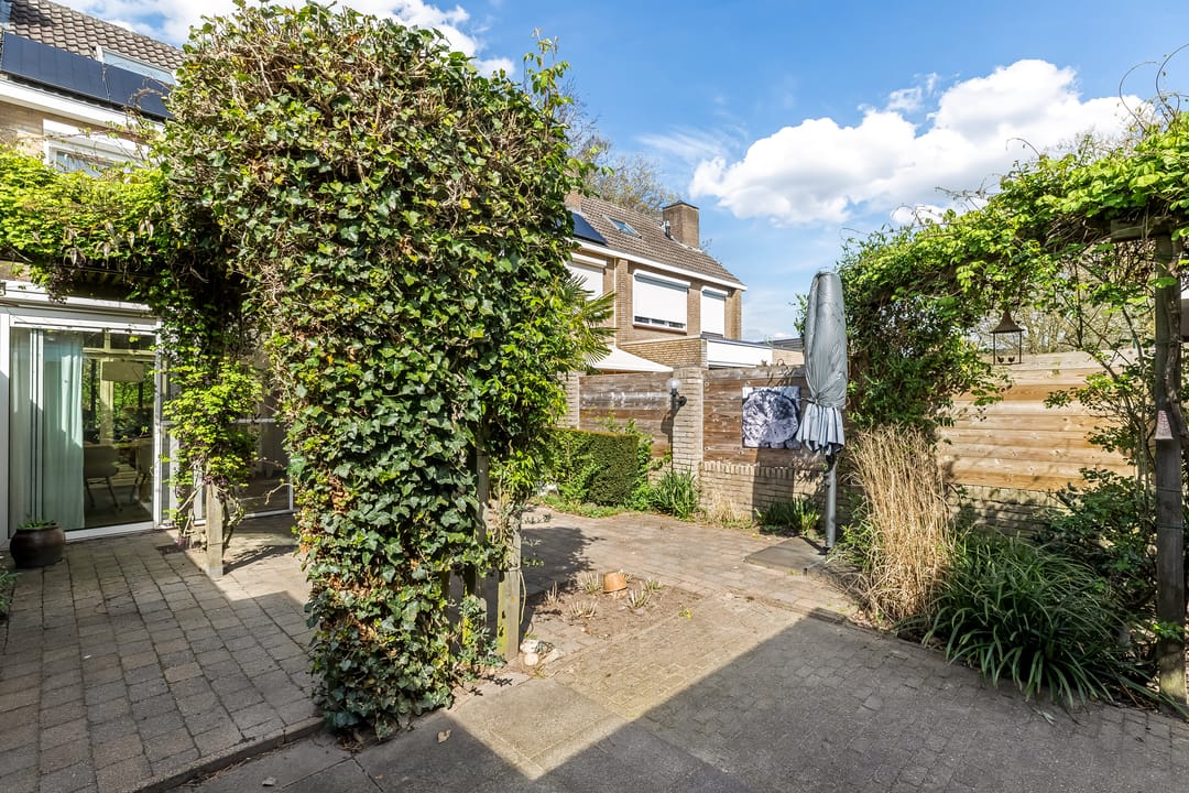 Foto 28 van Pastoor Prinetiusplantsoen 14