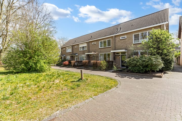 Foto 33 van Pastoor Prinetiusplantsoen 14