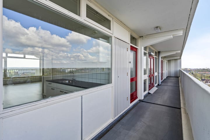 Foto 14 van Tjaarda 112