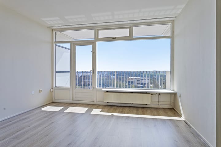 Foto 21 van Tjaarda 112