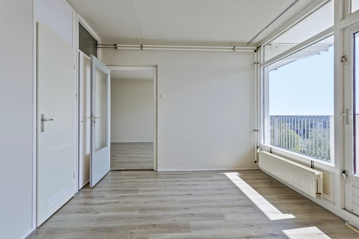 Foto 34 van Tjaarda 112