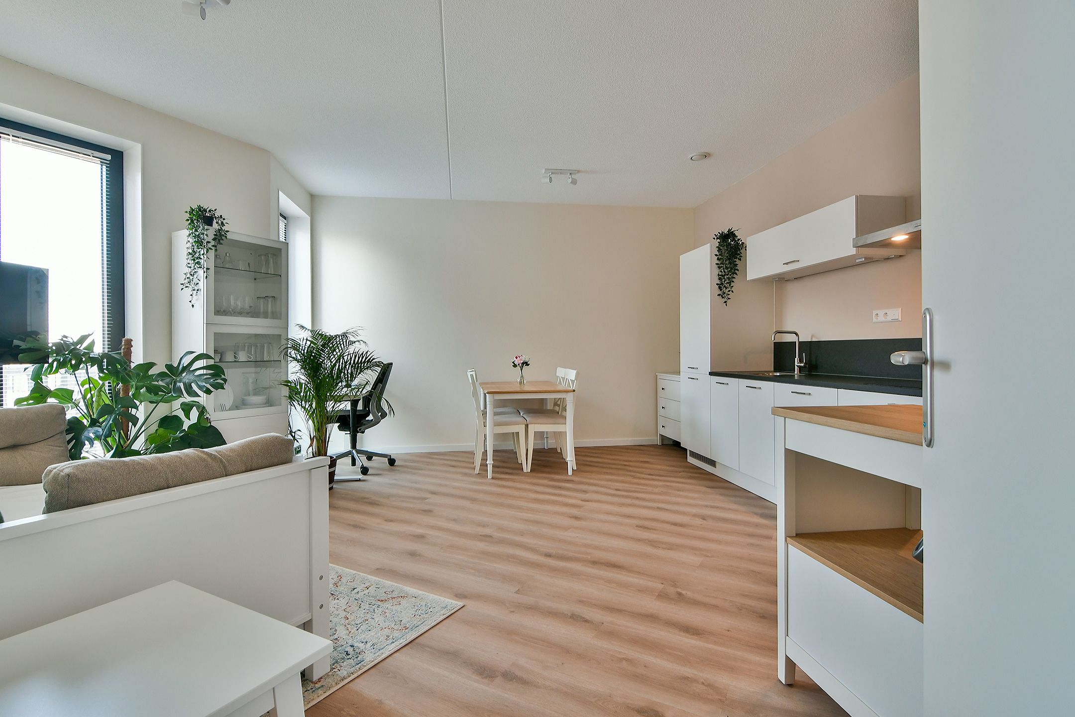 Foto 9 van Niemeyerstraat 92