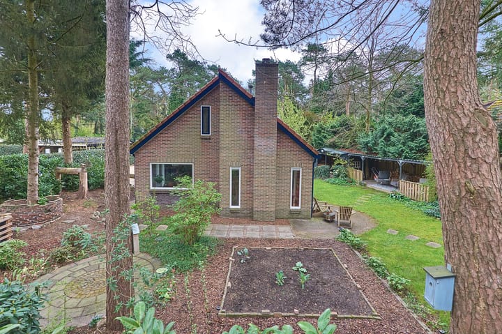 Foto 4 van Parallelweg 26-62