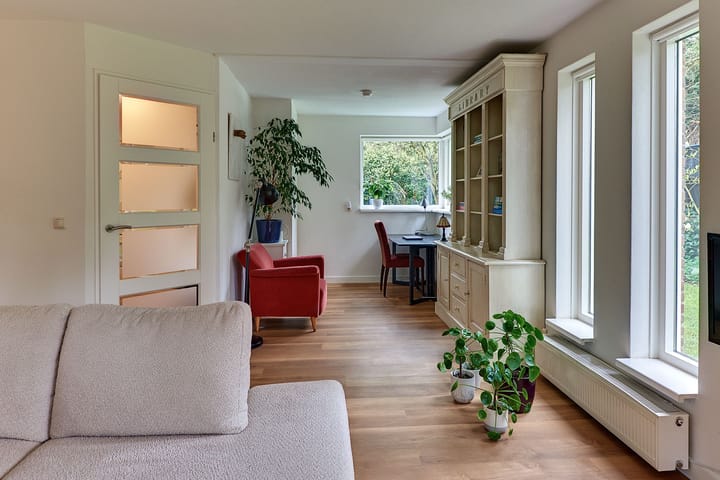 Foto 11 van Parallelweg 26-62