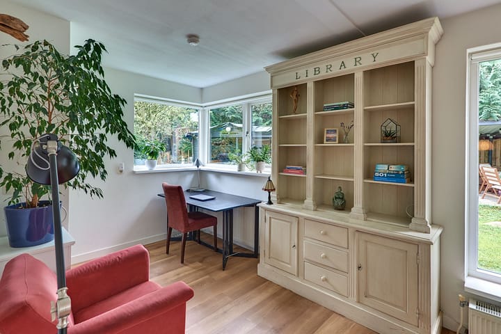 Foto 12 van Parallelweg 26-62