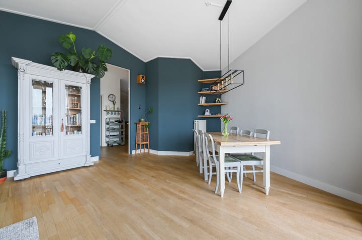 Foto 18 van Van Kinsbergenstraat 122-H