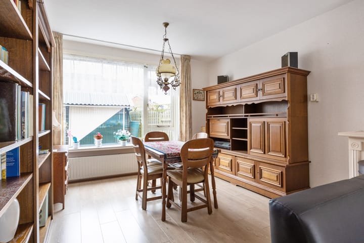 Foto 12 van Prins Bernhardstraat 58