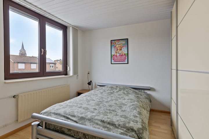 Foto 19 van Europaweg-Zuid 128