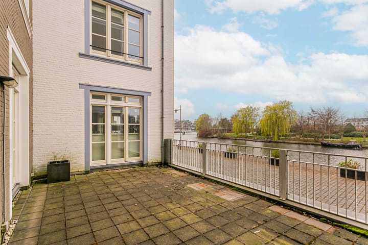 Foto 13 van De Hoopkade 13