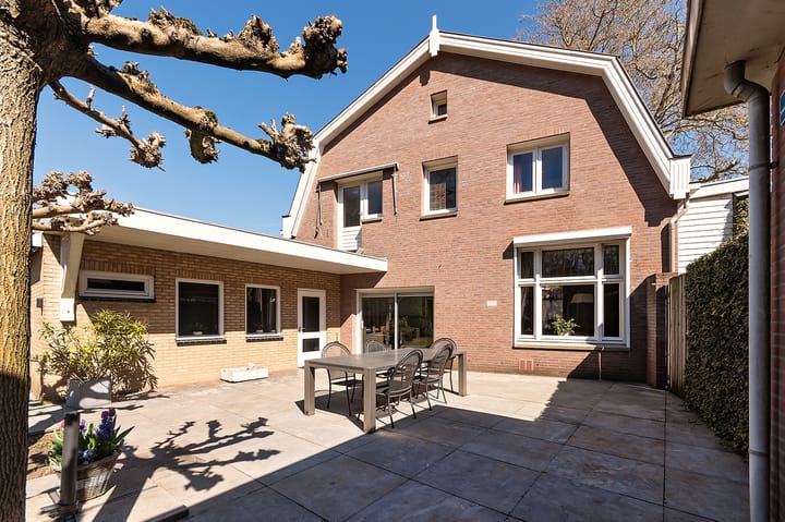 Foto 37 van Stationsstraat 34