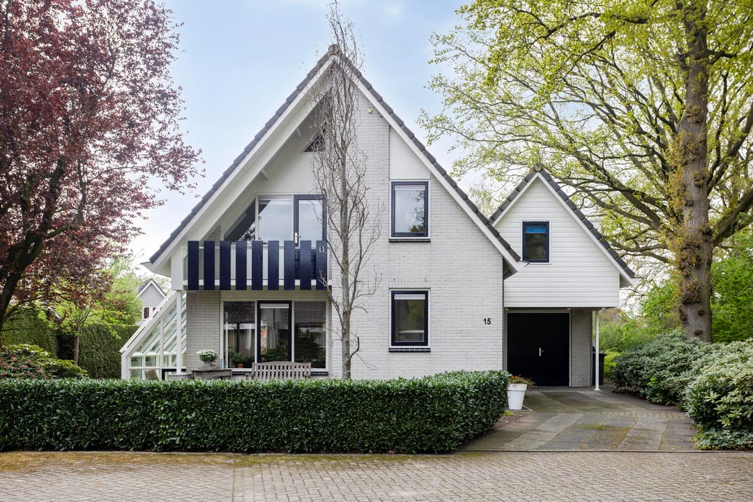 Koopwoningen - huizen te koop in [Funda]