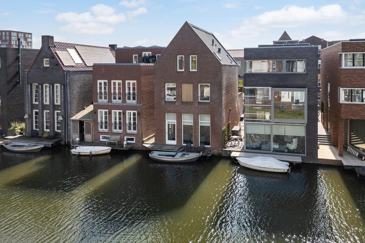 Stormeer 10