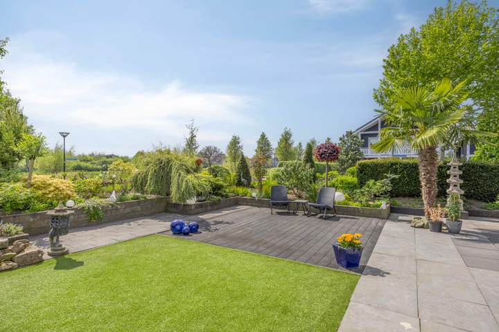 Foto 2 van Ravenhoflaan 1