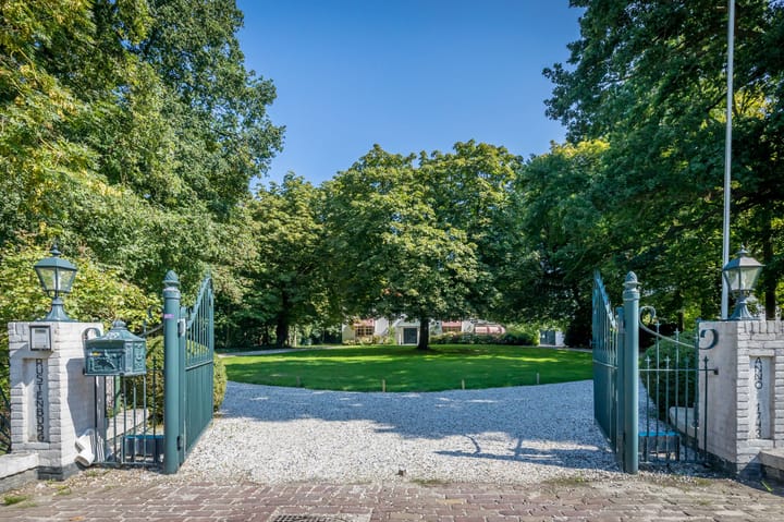 Photo 3 of Kloosterweg 23