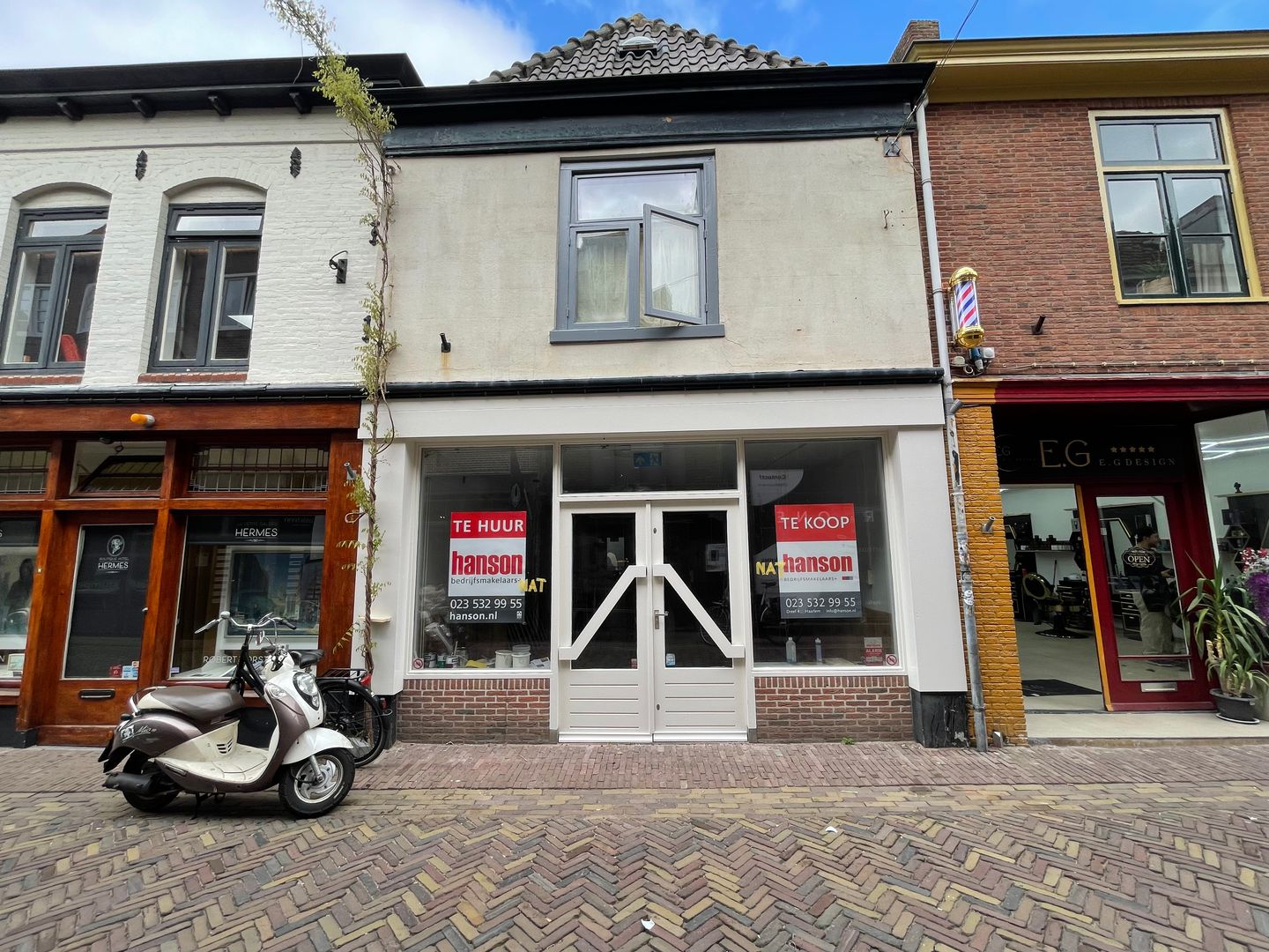 View photo 2 of Achterstraat 58
