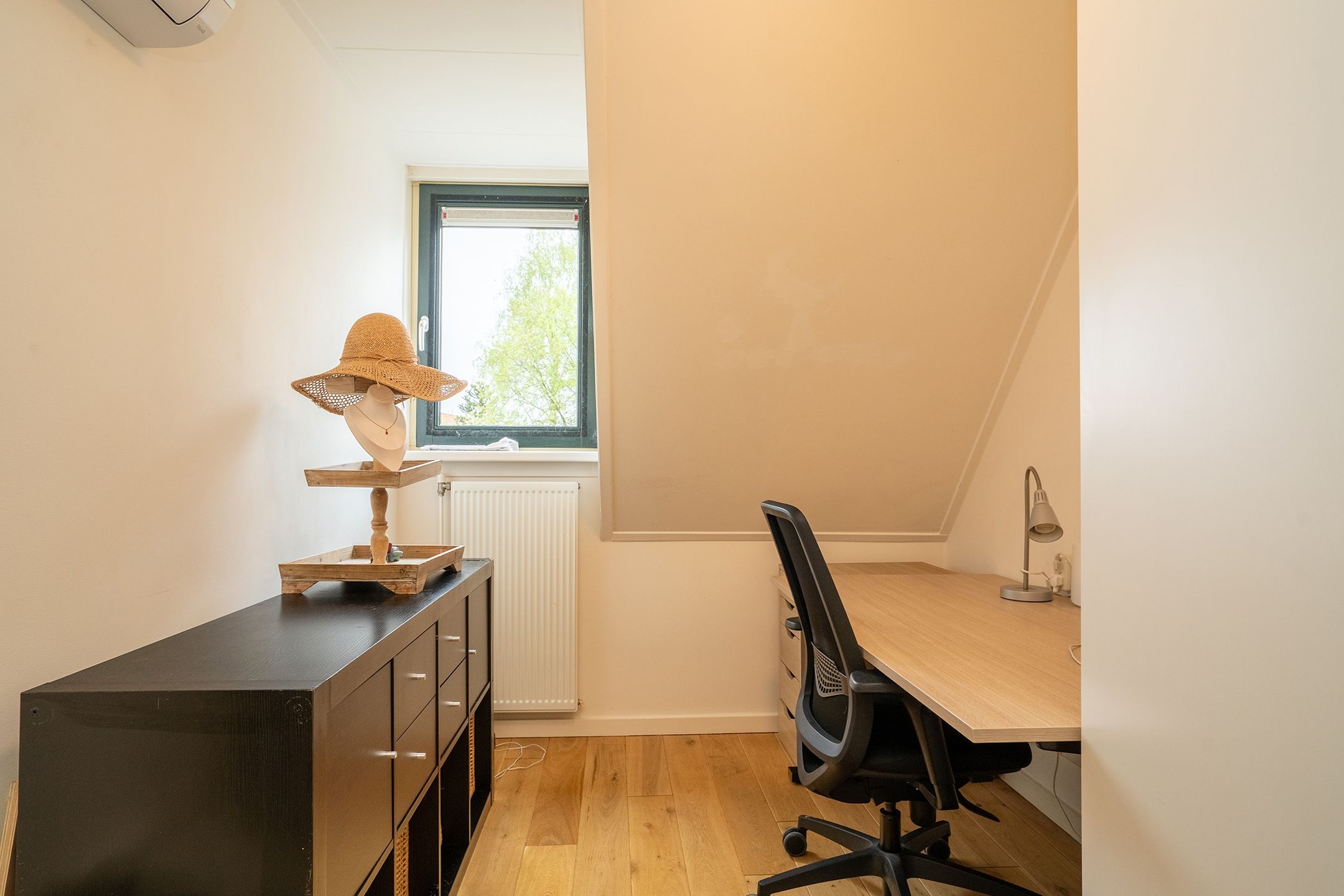 Photo 18 of Weverstraat 7