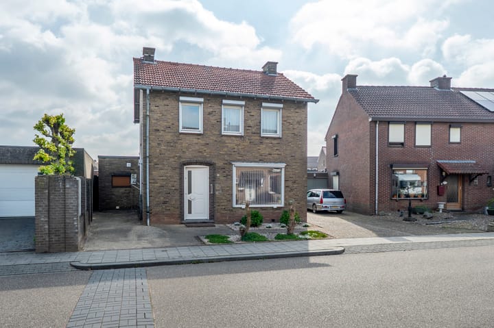 Foto 6 van Doctor Poelsstraat 16