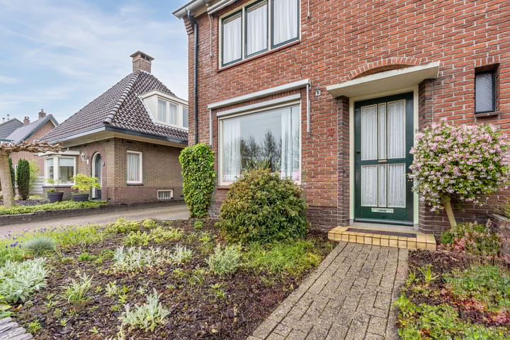 Foto 32 van Marktstraat 10