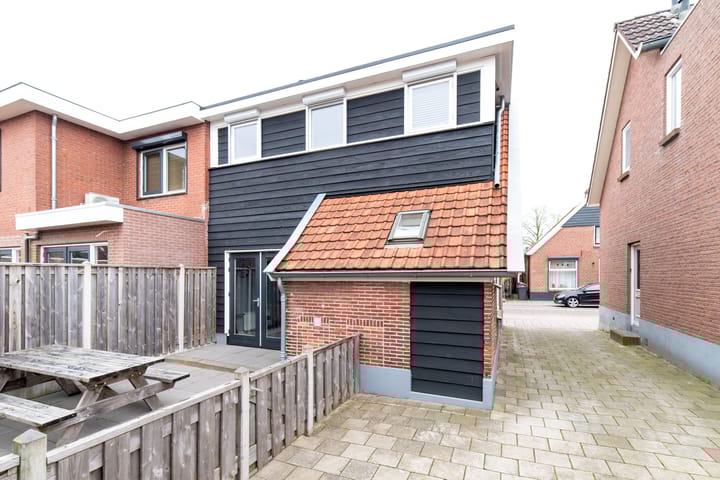 Foto 48 van Esstraat 84