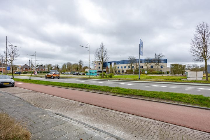 Foto 28 van Mr. P.J. Troelstraweg 168