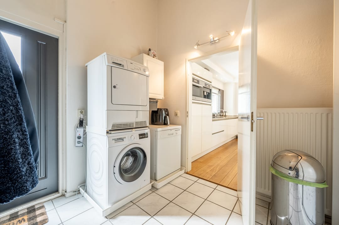 Photo 16 of Zeggegors 28