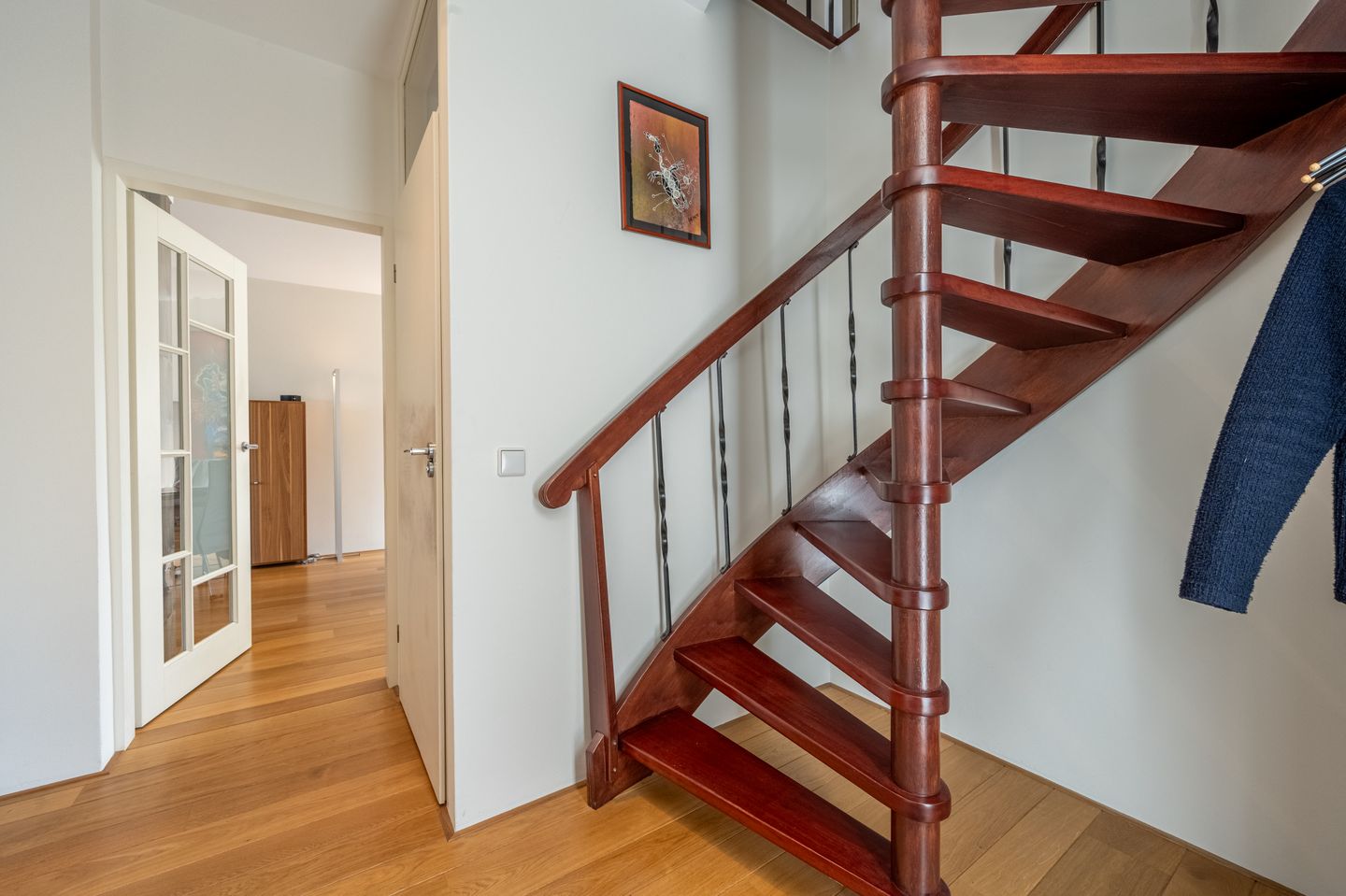 Photo 19 of Zeggegors 28