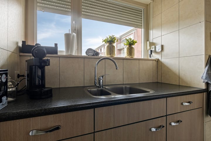 Foto 12 van Paulus Potterstraat 17