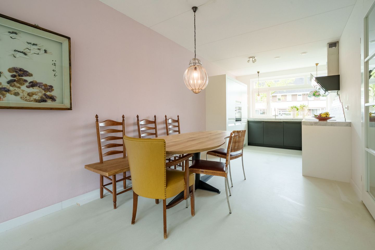 Foto 10 van Van de Weerdstraat 31